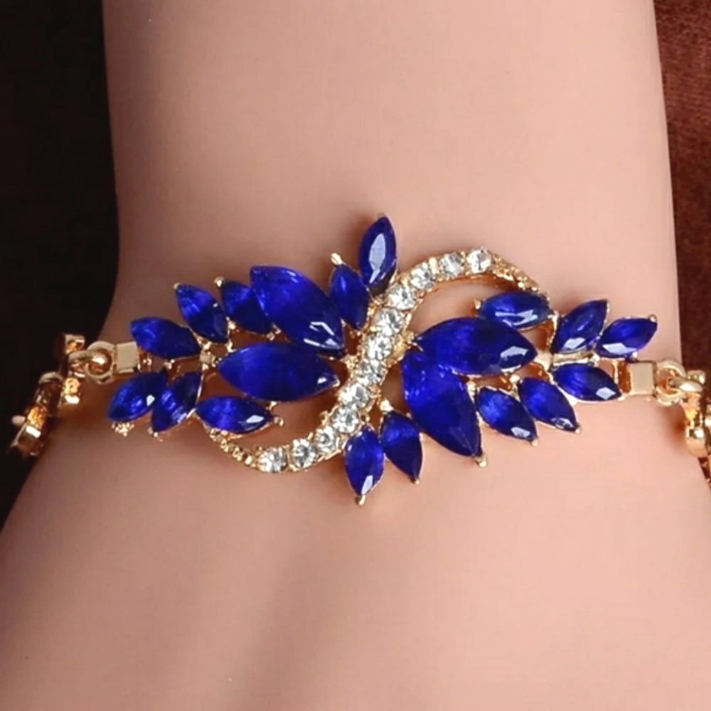NEW Blue Sapphire 18k Gold Bracelet